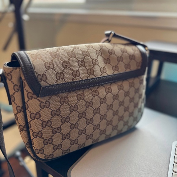 Gucci Messenger Crossbody Guccissima GG Unisex - Picture 8 of 10